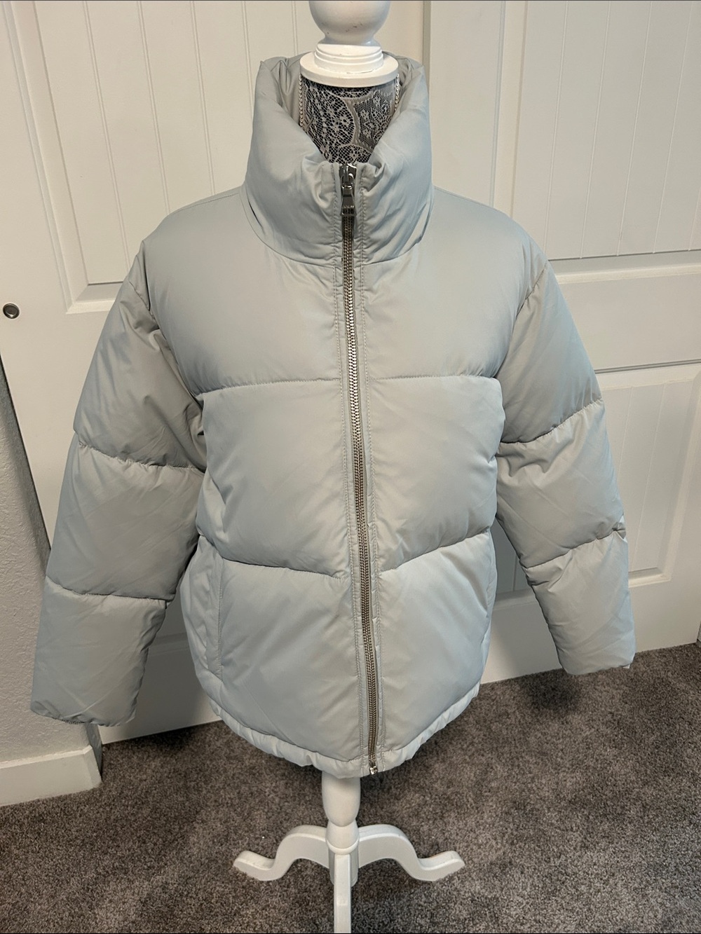 Express Light Gray Women's Puffer Jacket XL